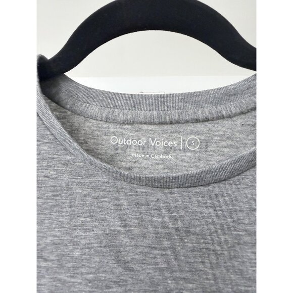 Outdoor Voices Gray Women’s Soft Crop Top Size S - Picture 3 of 4